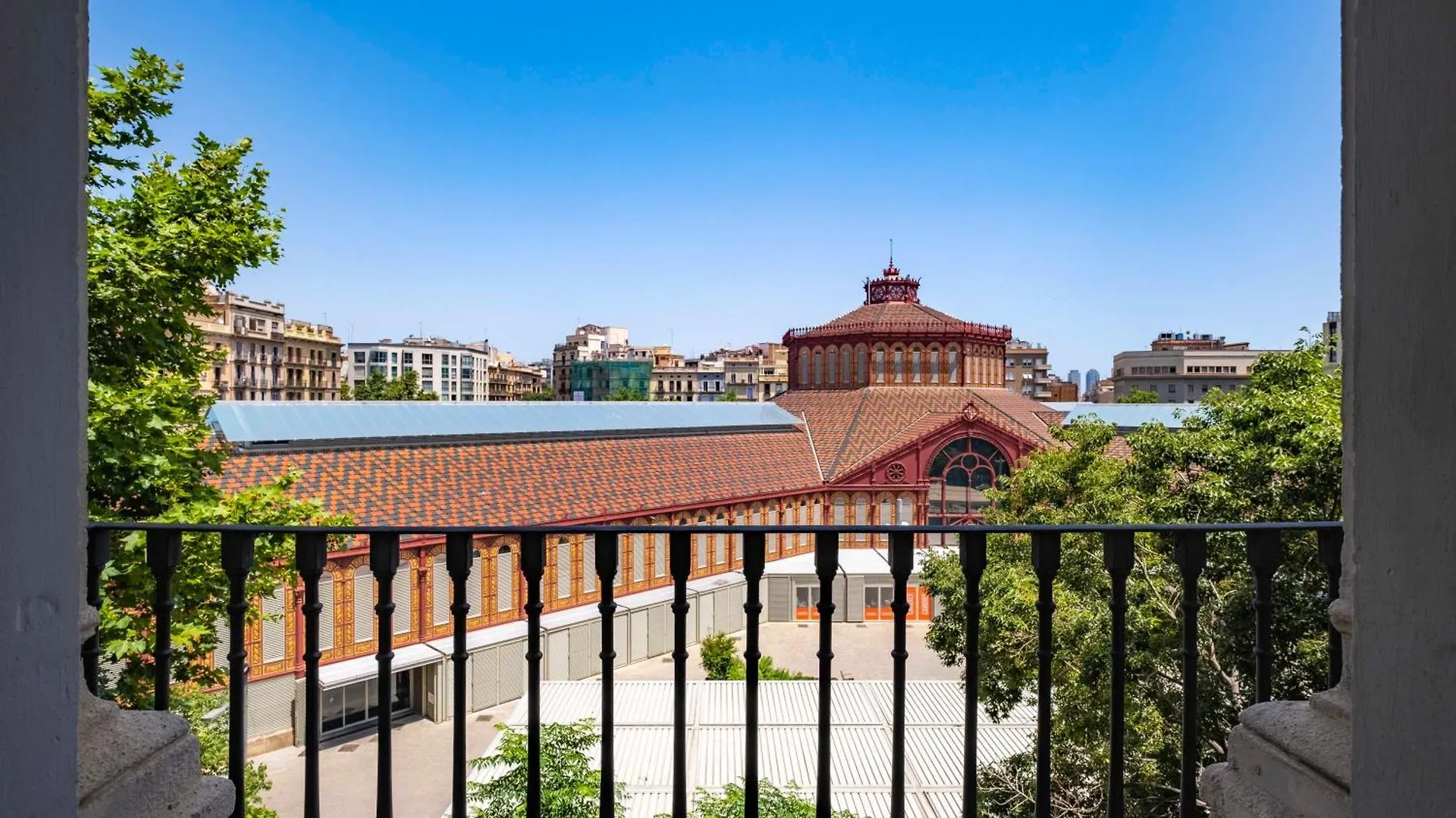 Aspasios Market Balconies Apartments Barcelona